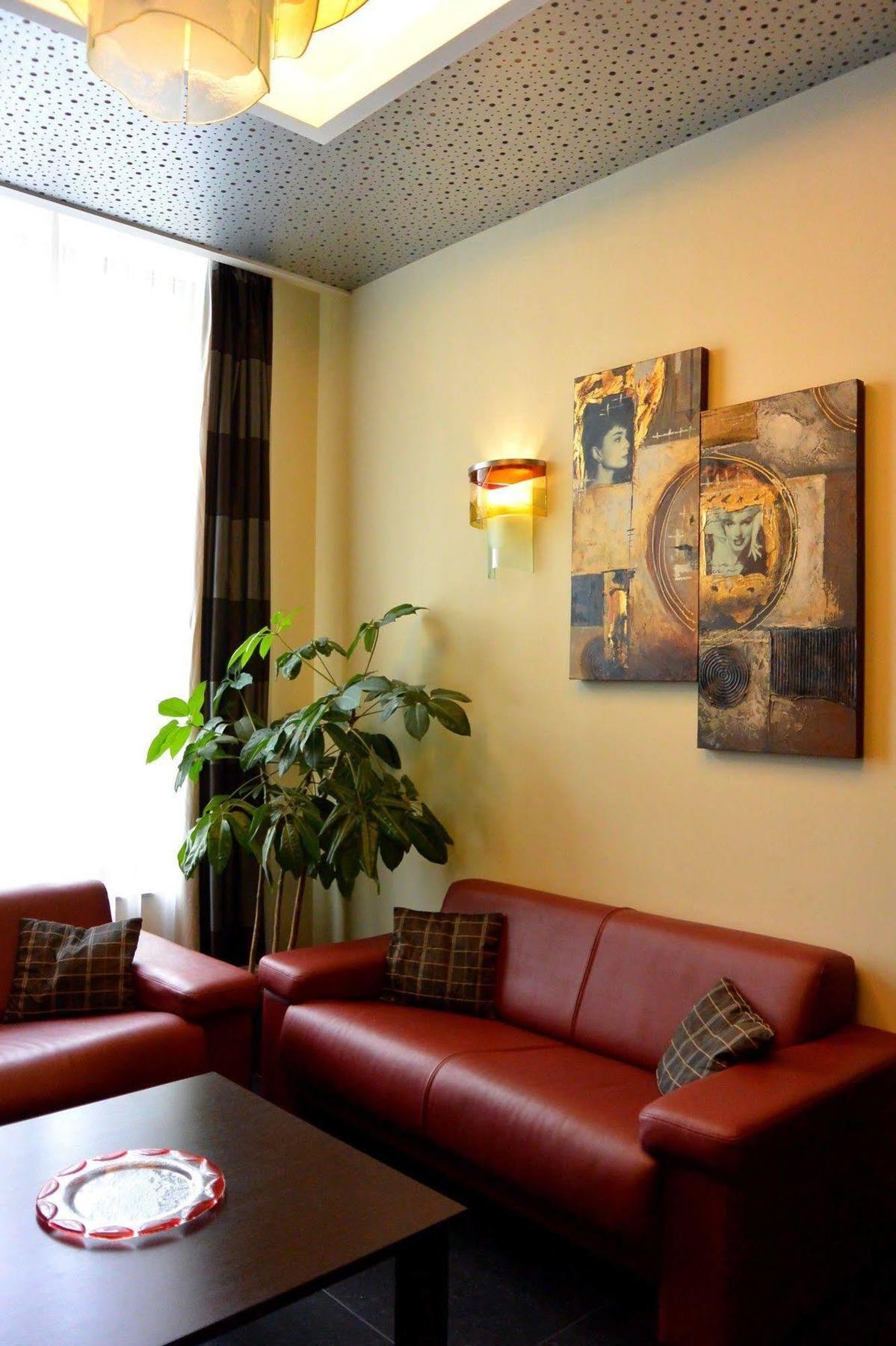 Apparthotel Belle Vue La Louvière Exterior foto